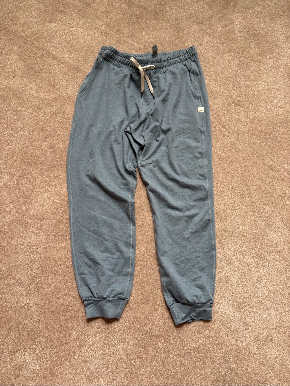 Vuori women's performance joggers